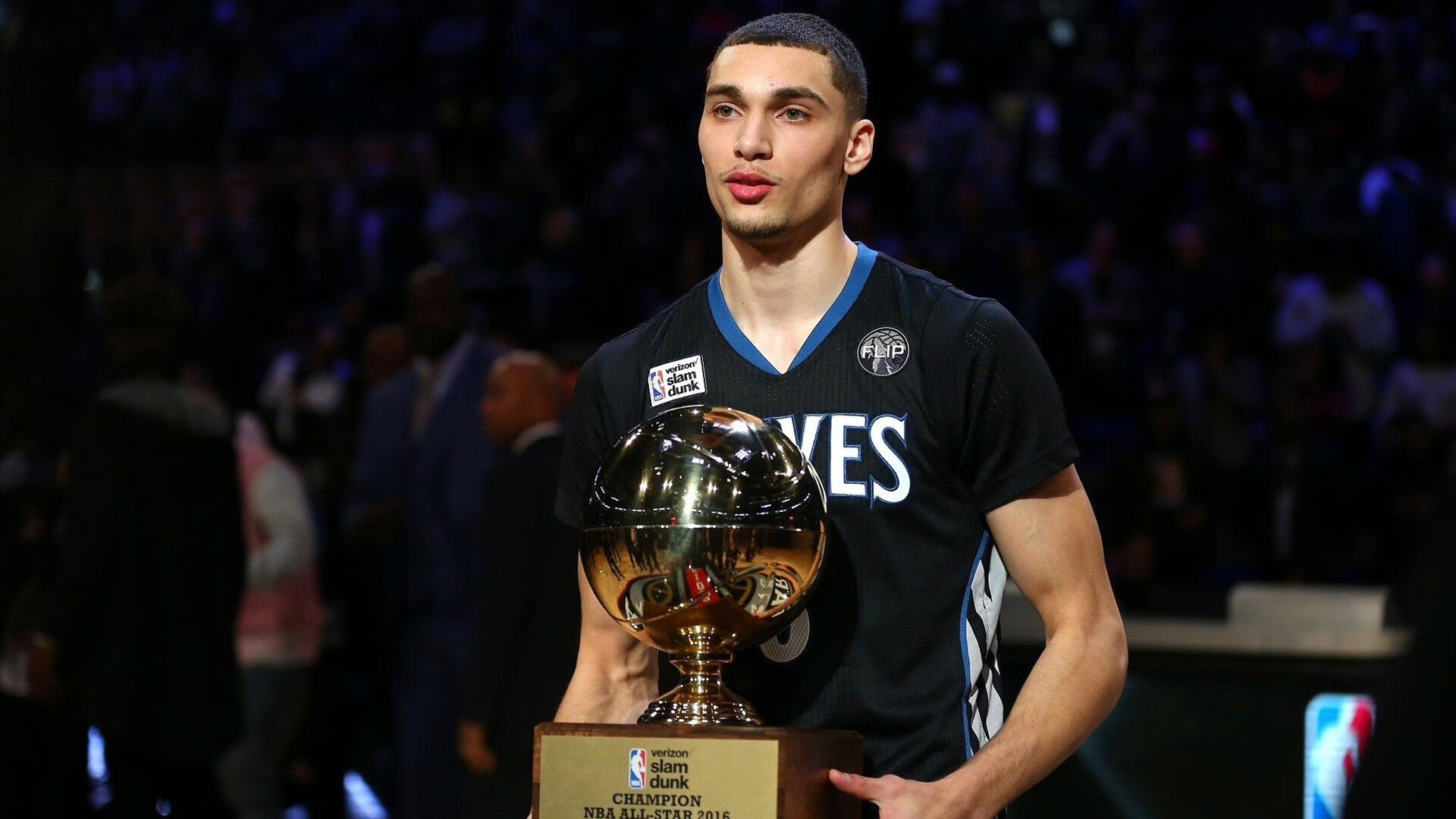 由于 2026 季后赛收视率激增,NBA 考虑在下赛季进一步增加全球海外赛的场次。